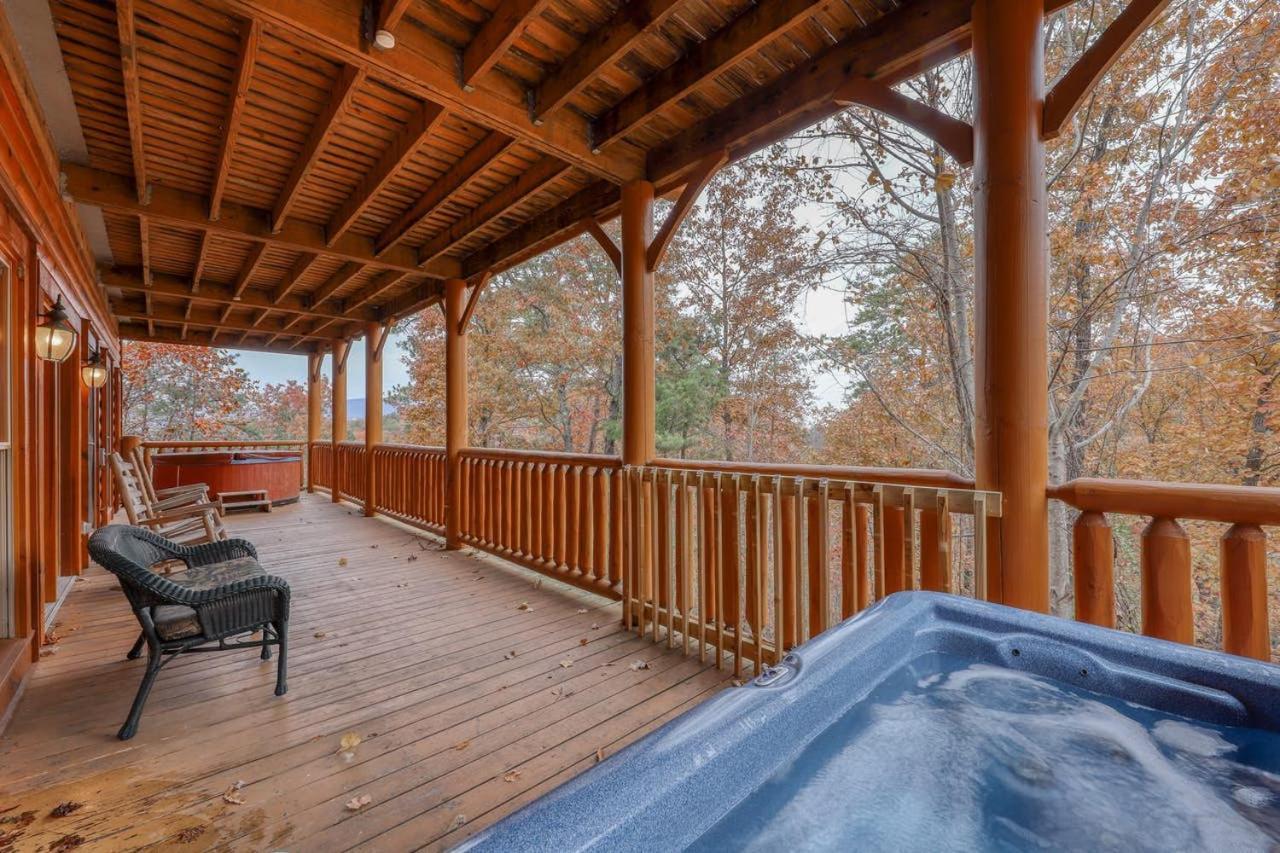 Black Bear Ridge Resort: Valhalla Manor By Dc Sevierville Exterior photo